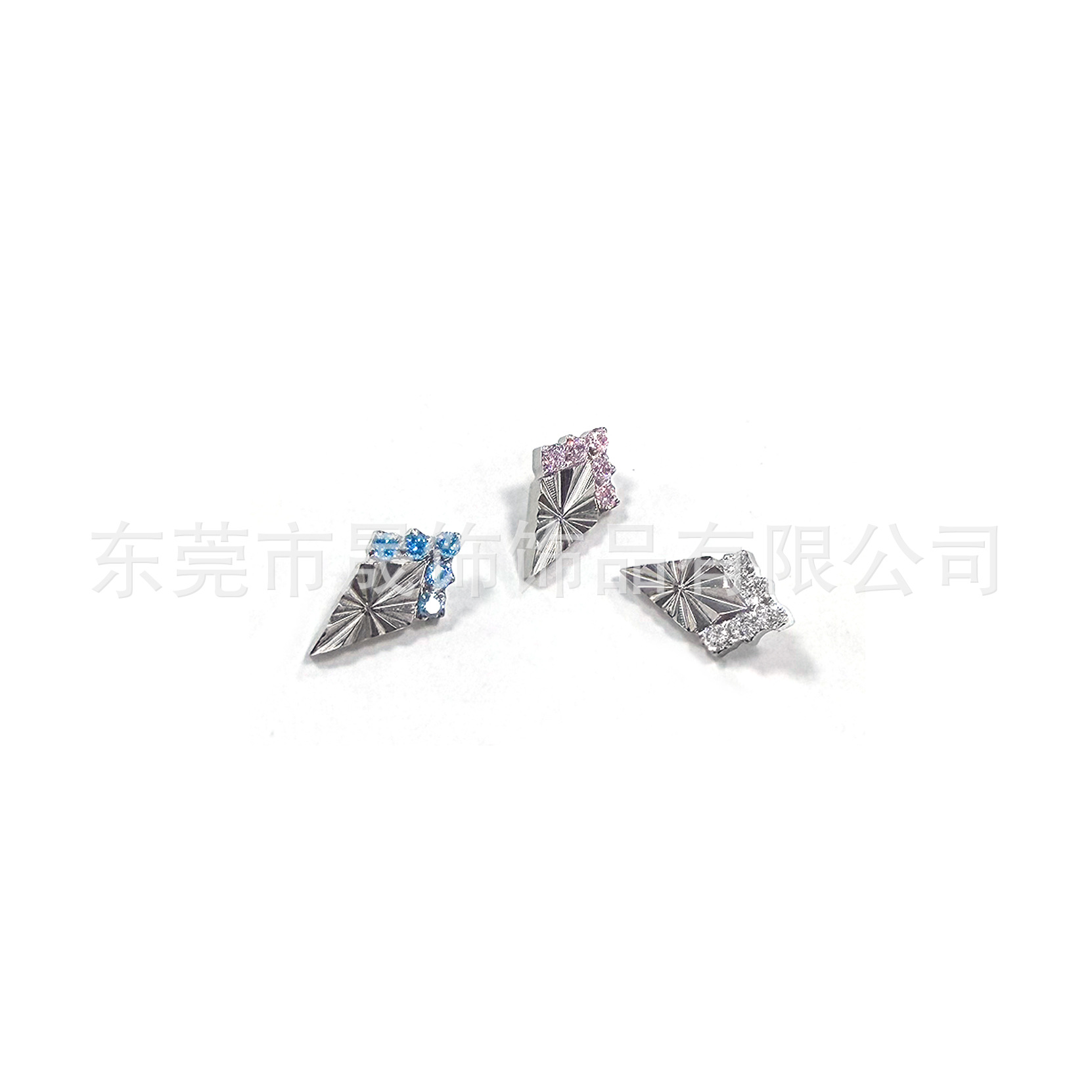 F136 Titanium Alloy 压 Flower 菱 Ear Stud Studded 5A Cubic Zirconia Helix Cartilage Stud G23 Titanium Internal Thread Piercing Jewelry