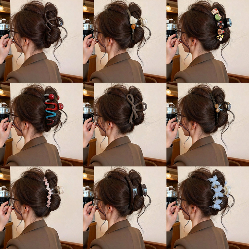 Designer Wave-Shaped Heart Color-Blocking Hair Clip for Women, Large Size, High-End Hairpin, Back-Of-The-Head Shark Clip, Hair Accessory Designer Wave-Shaped Heart Color-Blocking Hair Clip for Women, Large Size, High-End Hairpin, Back-Of-The-Head Shark Clip, Hair Accessory