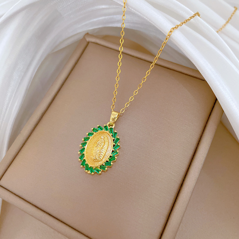 Collana donna a forma di uovo con ritratto e strass_voghion.com