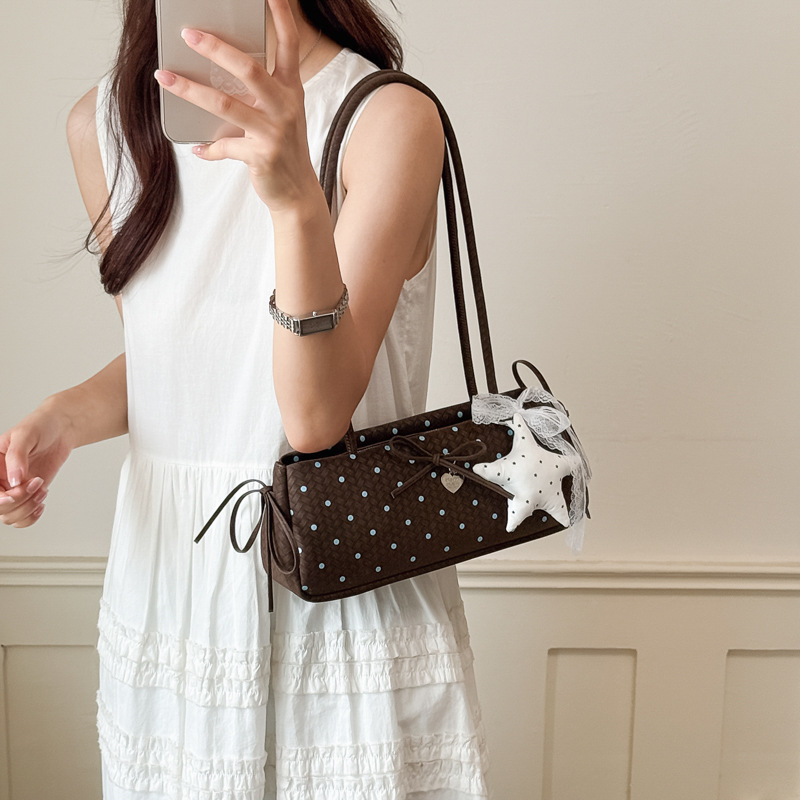 Bolso debajo de la axila para mujeres 2026 nuevo nicho de verano Zhongzhong punto de hombro bolso de mano cotidiano sensación de bolso image 3