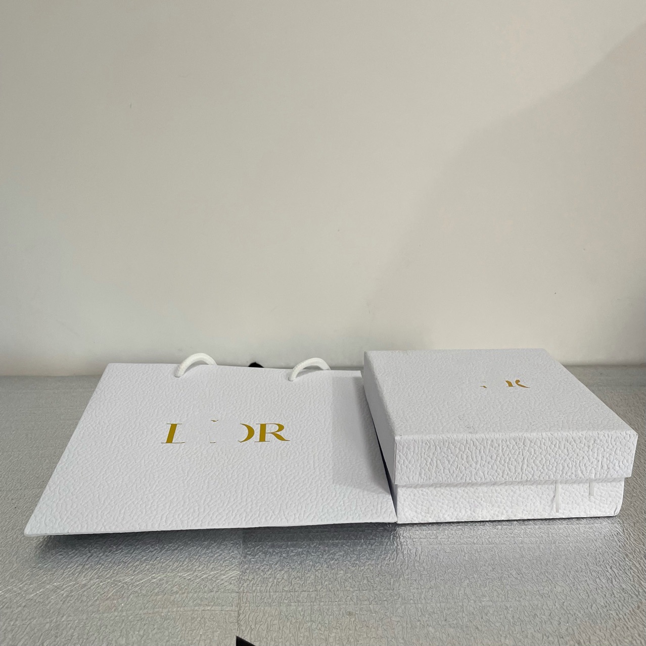 D家香水盒教师节专属礼盒礼袋批发