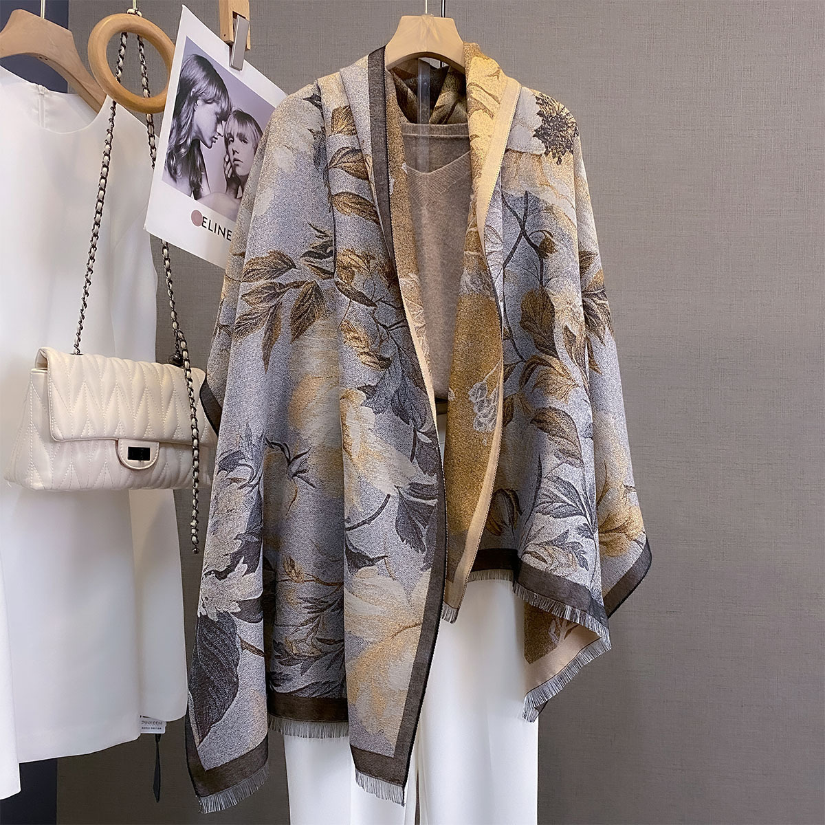 Kasjmier sjaal voor dames, luxe winteraccessoire en warme cape_voghion.com