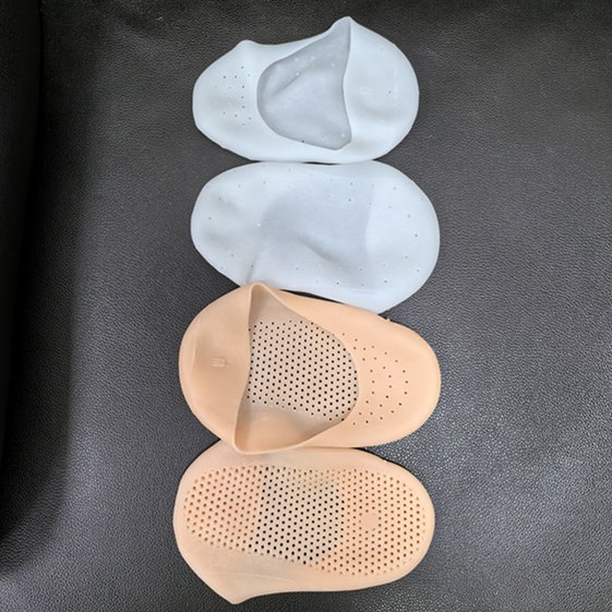 Silicone gaiters