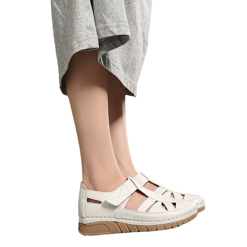 Otoño 2024 nuevo europeo y americano zapatos de una sola capa cuña costura luz velcro hueco-fuera mamá zapatos más tamaño fresco otoño