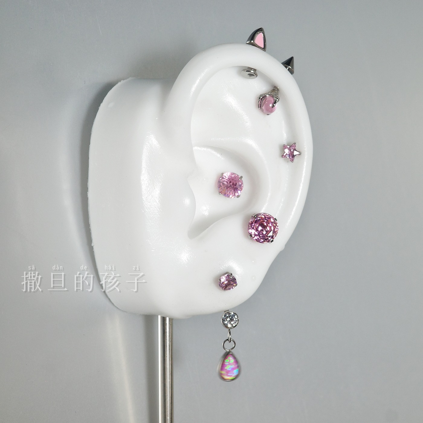 Satan's Child F136 Titanium Alloy Earrings Flashing Collection Sparkling Diamond Rose Cut Firework Cut Titanium Alloy Earrings detail image 13