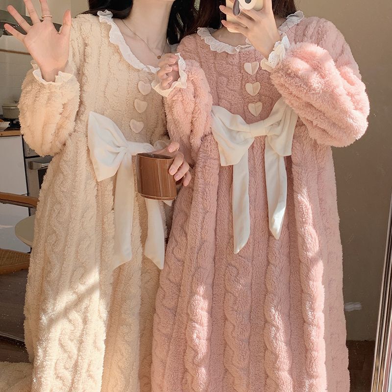 Princess Style Nightgown Women's Autumn and Winter Coral Fleece fleece-lined Thickened Small Sweet Cute Flannel Winter Pajamas Princess Style Nightgown Women's Autumn and Winter Coral Fleece fleece-lined Thickened Small Sweet Cute Flannel Winter Pajamas
