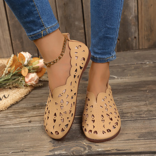 ���Q�¿��a�U�յ�ƽ�׆�ЬŮ�羳�A�^����һ�_�ŵ͎͜\�ڴ�Ь