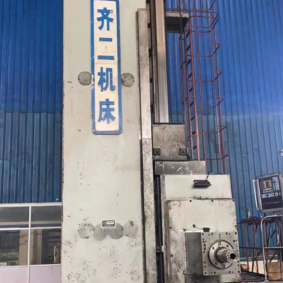 出售：齐二Tk6916／4×8数控落地镗铣，齐二机床