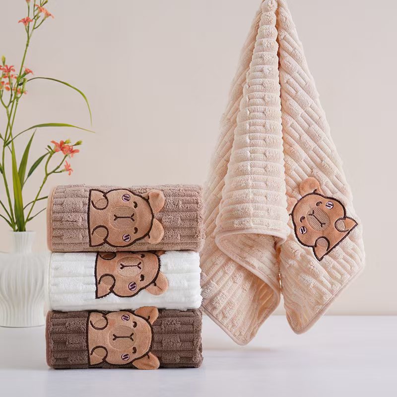Bambusfaser-Capybara für den Heimgebrauch, zum Gesichtwaschen, Haaretrocknen, als saugfähiges Handtuch, niedliches, weiches Korallenfleece-Handtuch_voghion.com