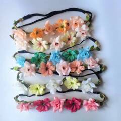 女性の女の子の絹布の花のヘアバンドは5つの花のヘッドバンドを編みます。
