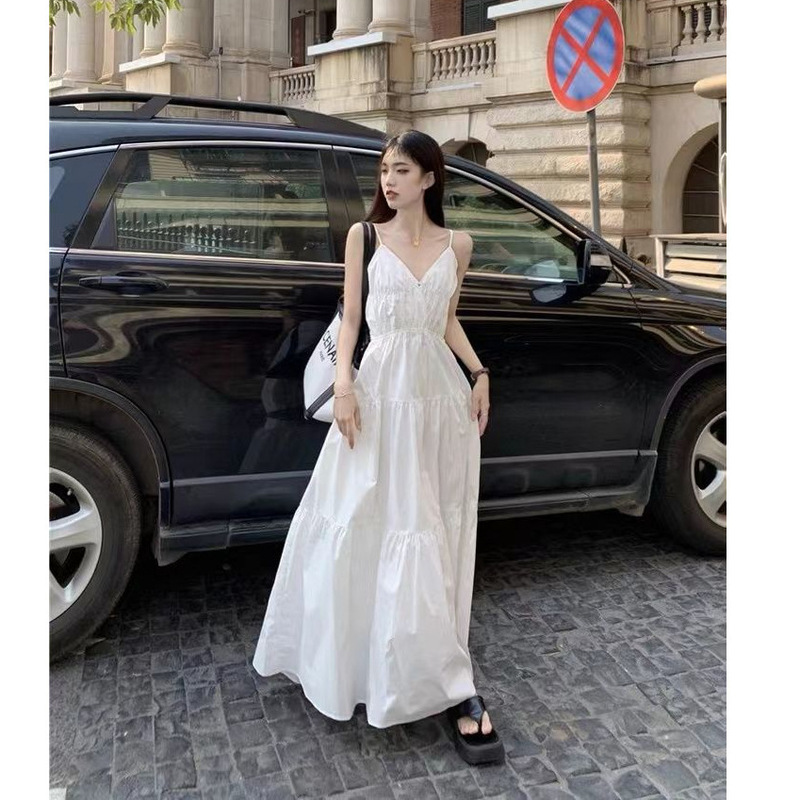 Seaside Holiday Style White Sling dress Women's Summer Tight Waist Slimming Large Swing Skirt Elegant Mid-length Skirt Seaside Holiday Style White Sling dress Women's Summer Tight Waist Slimming Large Swing Skirt Elegant Mid-length Skirt