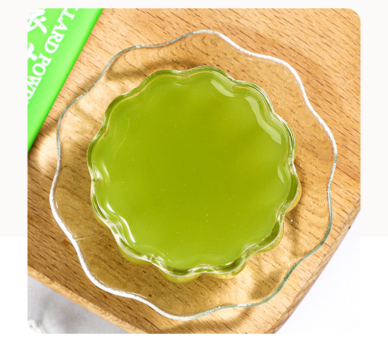 Kale Powder 60g Box 3g x 20 Sticks Sugar Free Green Drink Mix in use