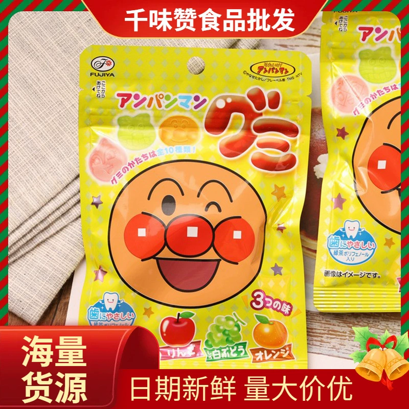 Fuji Family Bread Superman Pinerous Fund Fund Filling Manufacturer wholesale богат витамина C, мягкие бомбы, освежающий сок, пралине