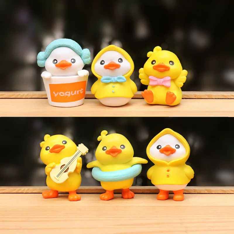 Minifigure (B.Duck) table ornament, micro landscape collectible, 2.5×2.5×4 cm