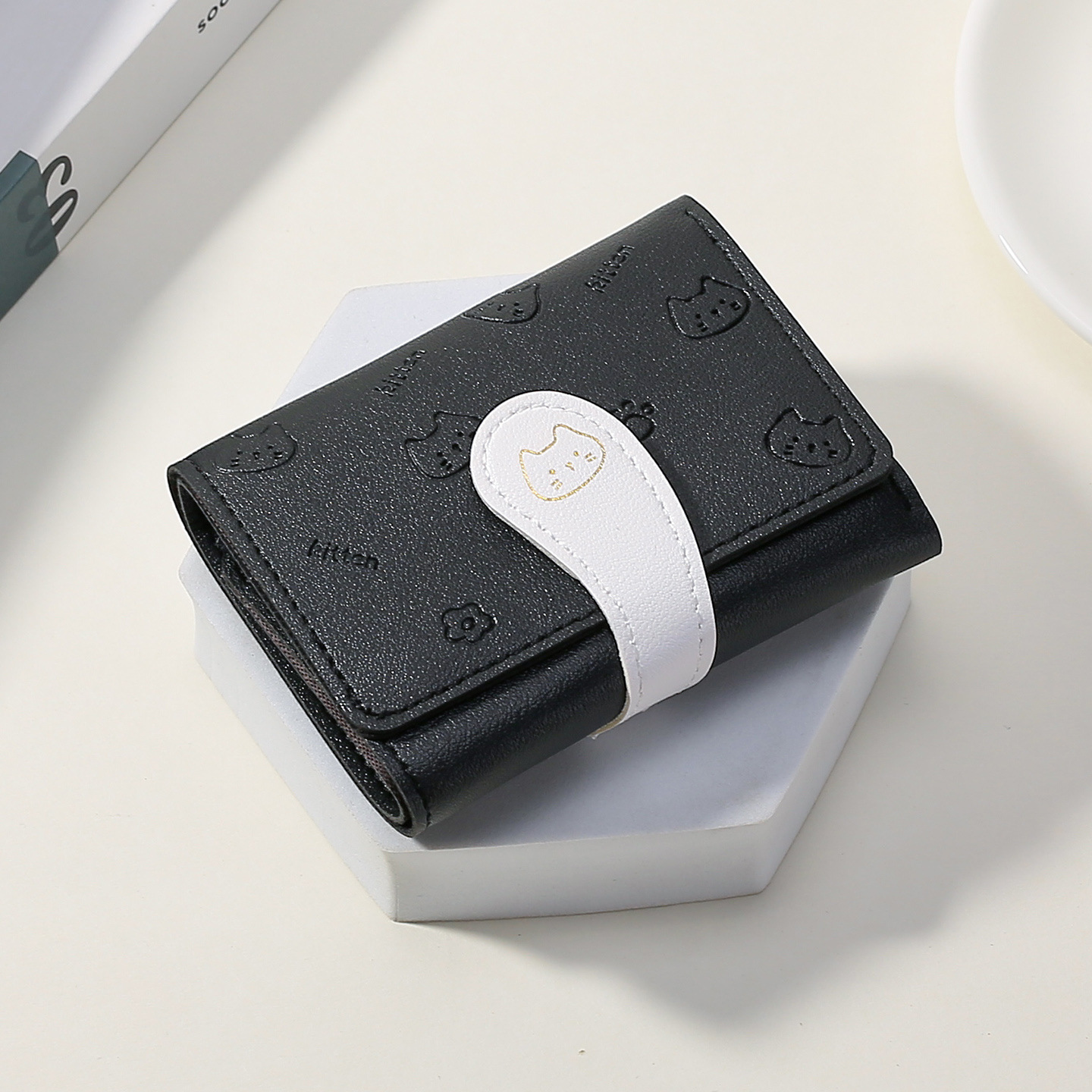 Caricatura lindo gato corto tres carteras plegables para mujeres nuevas pequeñas frescas multi-tarjeta nicho bolso de cambio bolso de tarjetas