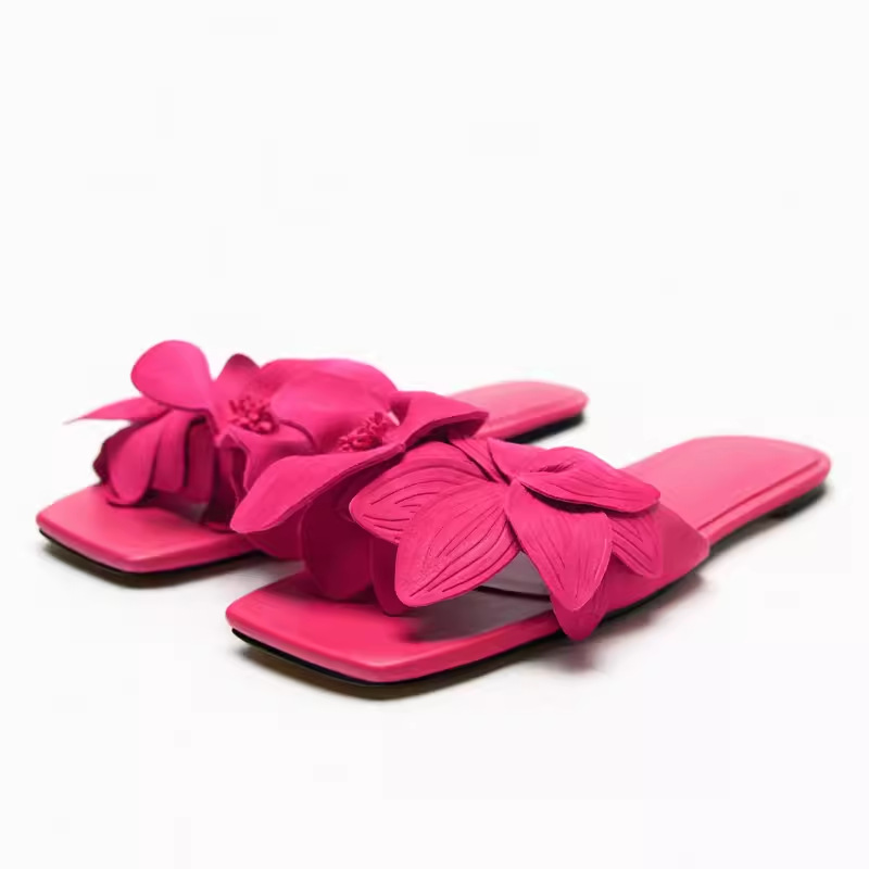 2026 Summer New Style Rose Red Rose Petal Open Toe French Slippers Flat Casual Sandals Women's Half Slippers For Outerwear_voghion.com