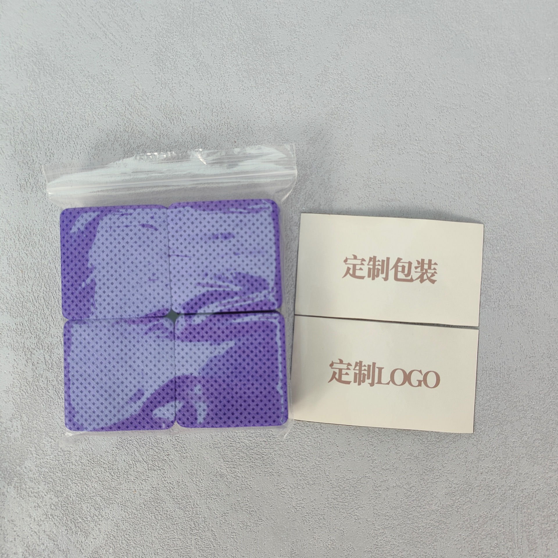 Las almohadillas de algodón para limpieza de manicura no son fáciles de perder el cabello. Toallita mágica para limpiar la boca de la botella de pegamento transfronterizo. Almohadillas de algodón para manicura de tres piezas.