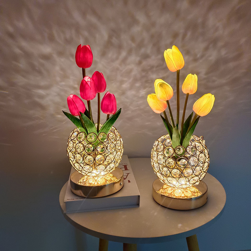 Tulip Crystal Table Lamp Decorative High-end Bedside Table Nightlight Desktop Ornaments Atmosphere Lamp Wedding Lamp Wedding Gift Tulip Crystal Table Lamp Decorative High-end Bedside Table Nightlight Desktop Ornaments Atmosphere Lamp Wedding Lamp Wedding Gift
