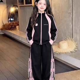 面包仔童装2026新款Kitty立体刺绣黑拼粉运动外套蝴蝶结两件套