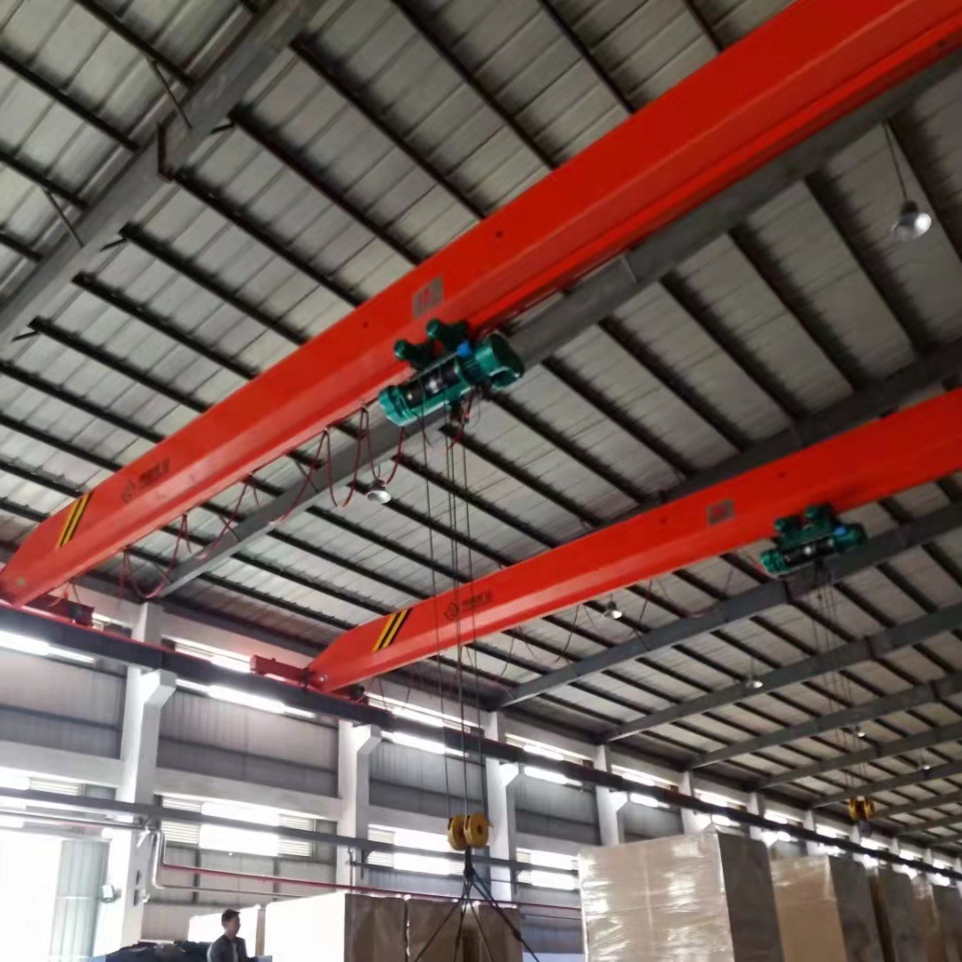 厂家供应贵州龙门吊、贵州行车、贵州龙门吊5吨10吨20吨大型龙门