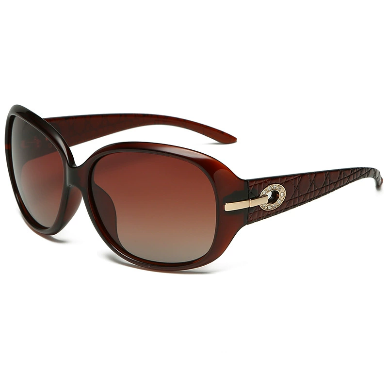 Fashionable glasses, брендовые солнцезащитные очки, городской стиль