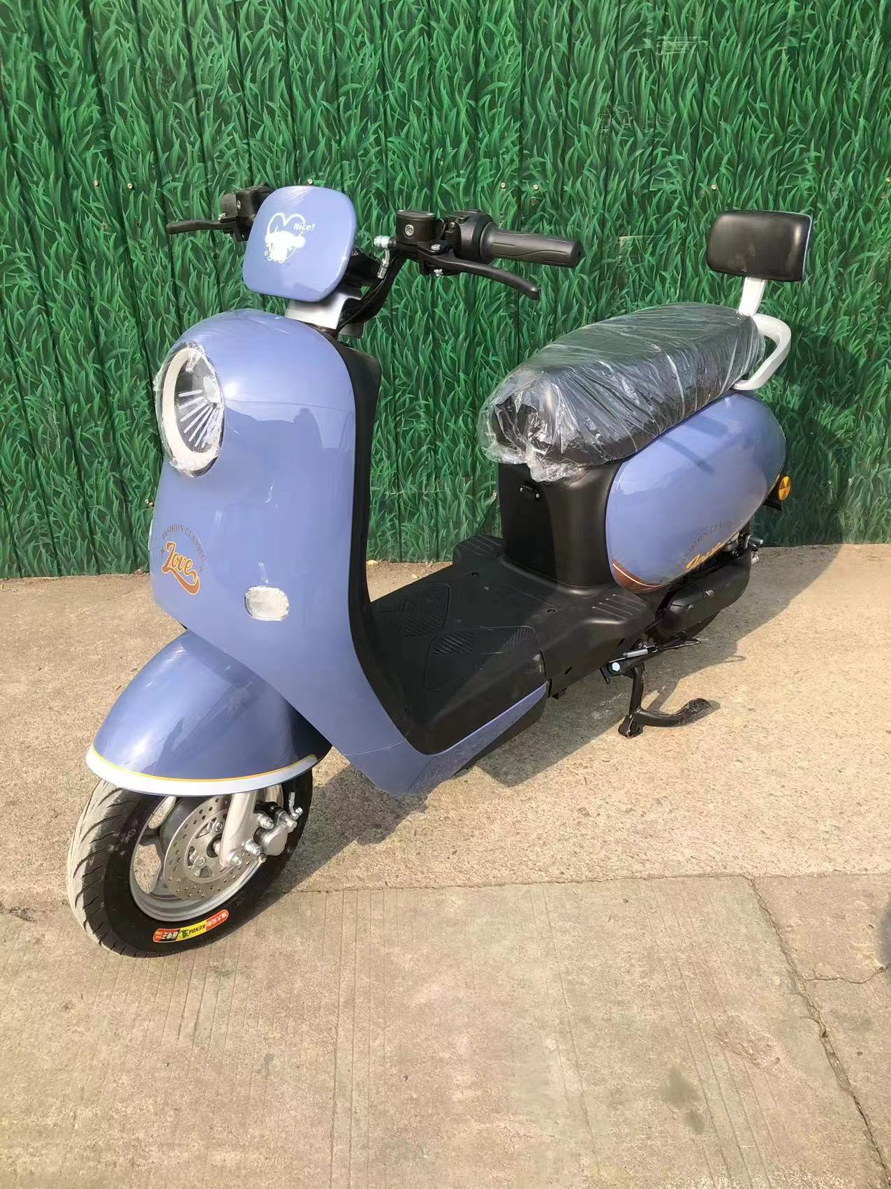 Electric Motorcycle City Commuter Special Long Battery Life 60V Customizable Electric Motorcycle