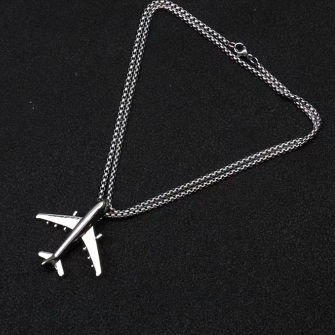 Unisex Gender Simple Style Airplane Alloy Plating Unisex Necklace 1 Piece