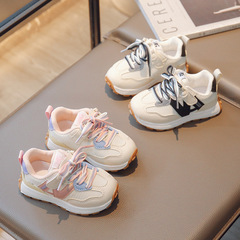 2025年秋 男の子用ダッドシューズ 大きな子供 小学生 ランニングシューズ 通気性 韓国風 子供用スポーツシューズ ベビーカジュアルシューズ