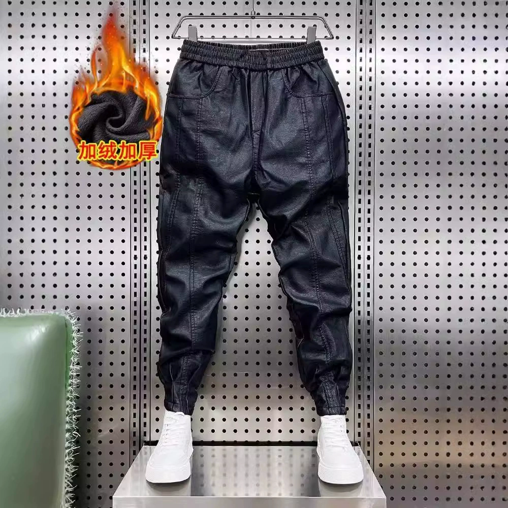 Осенью и зимой плюшевые теплые вынос всадник мотоциклист ветрозащитные кожаные штаны мужские простые черные ноги толстые повседневные длинные штаны