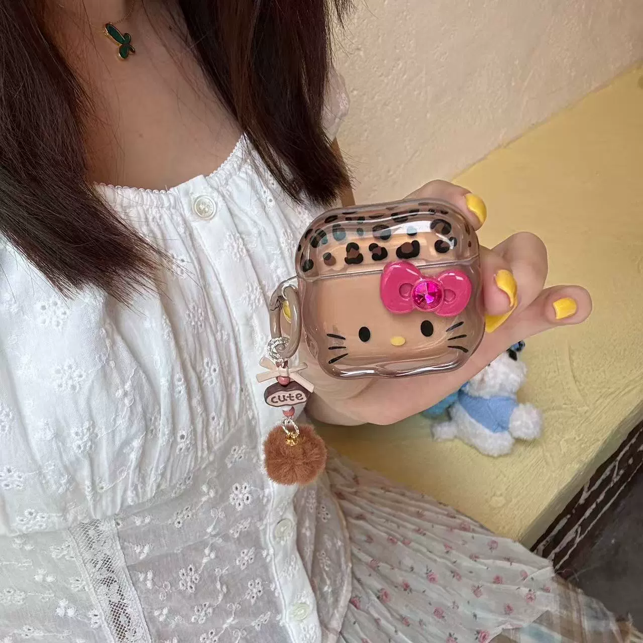 Cute Leopard Print Kt Stereo Bow Headphone Protective Cover Suitable for Apple AirPods Pro2/4 Generation Set Pro3 Cute Leopard Print Kt Stereo Bow Headphone Protective Cover Suitable for Apple AirPods Pro2/4 Generation Set Pro3