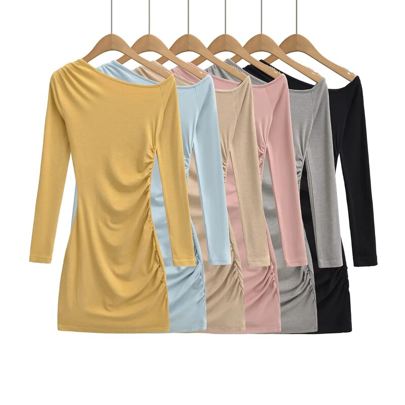 Hot Girl Sexy One-Shoulder Hollow-Out Long-Sleeve Dress 2025 Autumn and Winter New Style Protein Velvet Pleated Bodycon Mini Skirt