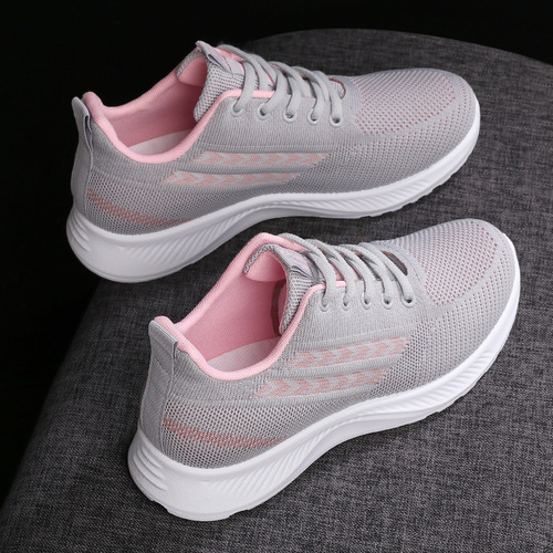 Feiwei Women's Shoes 2024 Spring and Autumn New Foreign Trade Casual Soft Sole Lightweight Mom Travel Shoes Breathable Sports Shoes Wholesale