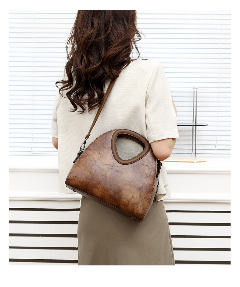Bag women's bag retro handbag fashion trendy large capacity shoulder messenger bag_voghion.com
