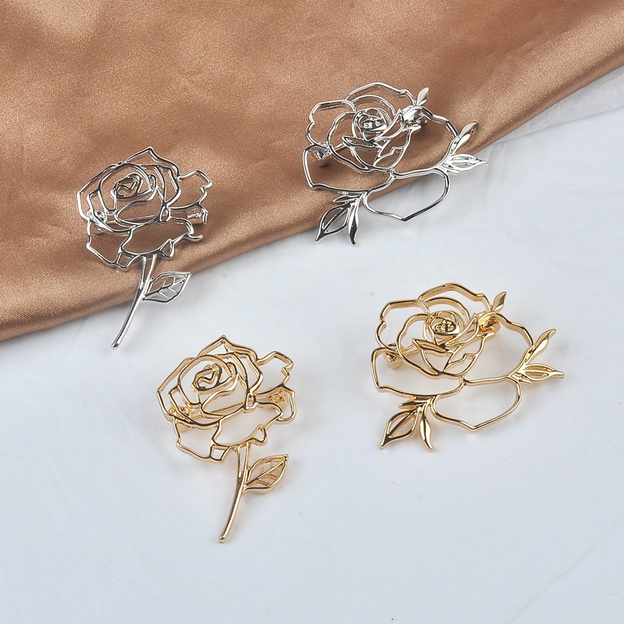 Fashionable Metal Cut Out Rose Brooch for Women, High-End Corsage, New Brooch, Suit Accessories, Clothing