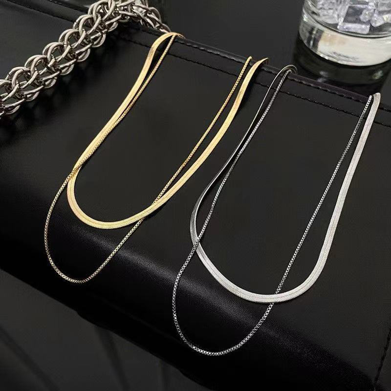 Double Layer Plain Ring Snake Bone Chain Female Retro Necklace Accessories display picture 4