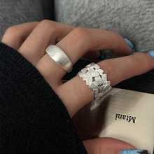 ����в������ָŮ����ʱ��������������ָ���ٴ��������ʳָ��