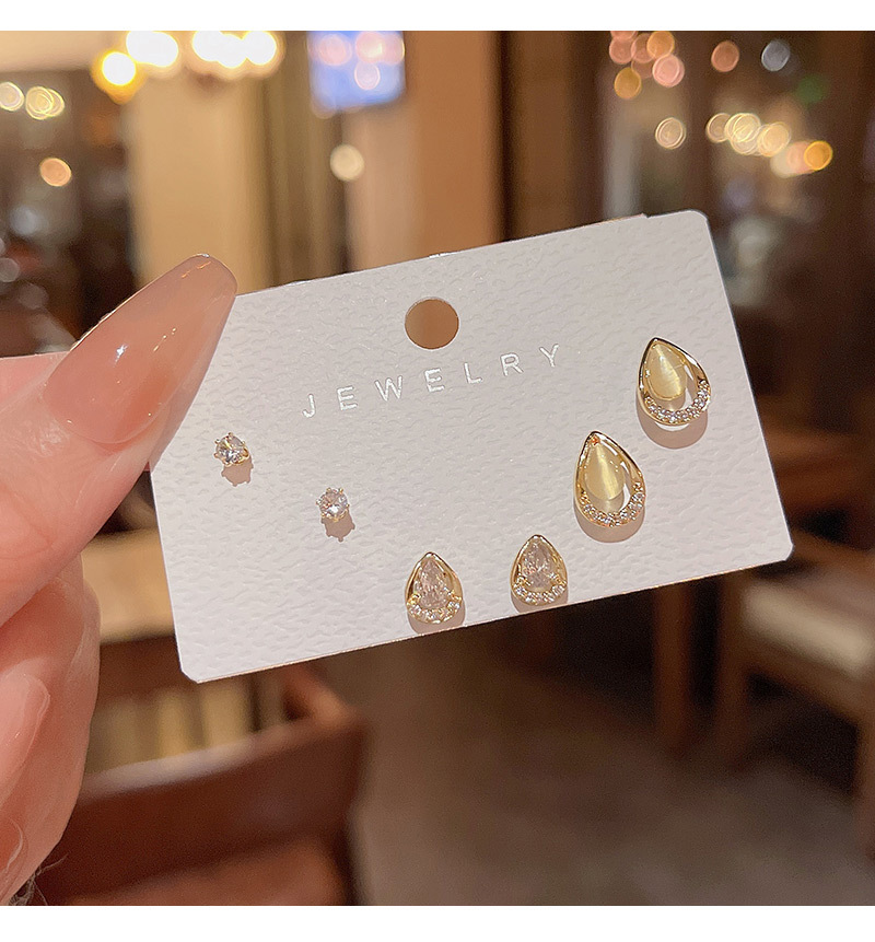 Basic Geometric Copper Plating Rhinestones Ear Studs 1 Set