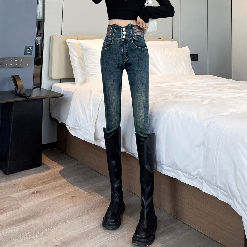 秋冬の新型の弾力性が身につけてやせている小さい足のズボンの女性の2023年の超高腰のデニムは鉛筆のズボンを身につけます。|undefined
