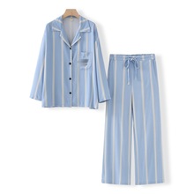 2024��Ʒ�|С���p��С�ڱ��ļ���ˬ�����޿��⴩��Ů��H˯�����b