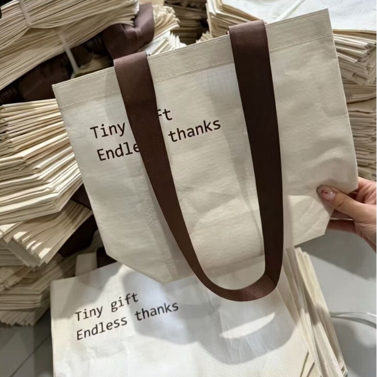Woven Bags, Handbags, Clothing Store Bags, Off-White Snakeskin Bags, Exhibition Advertising Bags, Extra Large Size, Customizable Logo Woven Bags, Handbags, Clothing Store Bags, Off-White Snakeskin Bags, Exhibition Advertising Bags, Extra Large Size, Customizable Logo