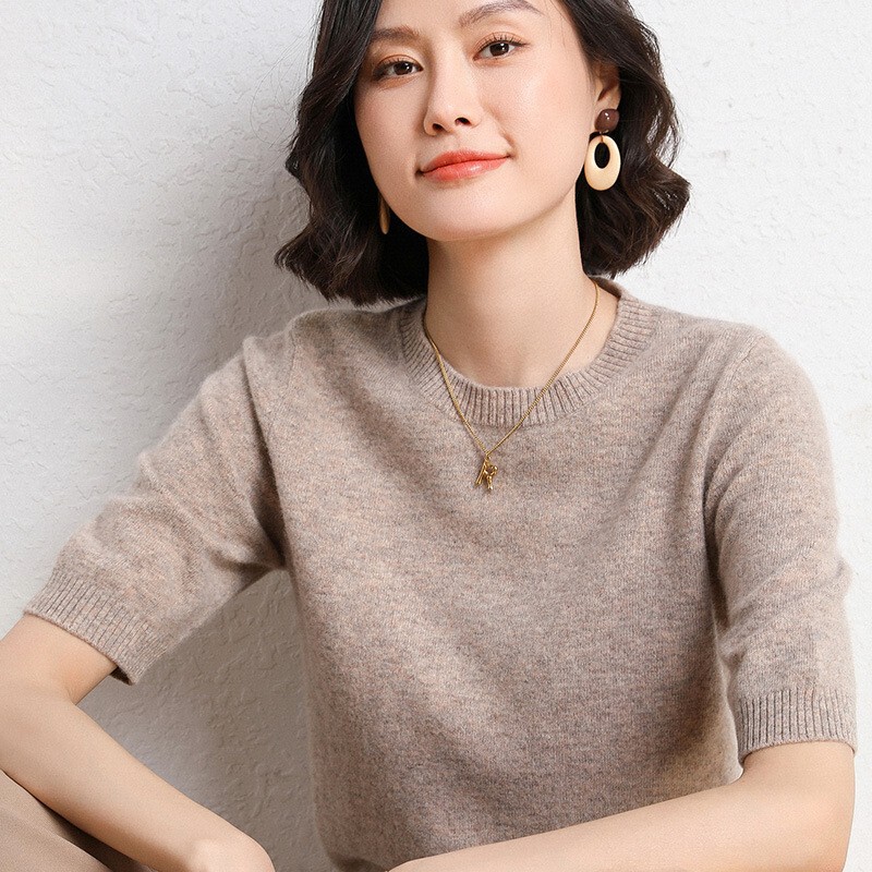 Spring and Autumn New Non-Wool Knitted Short-sleeved Women's Round Neck Loose Inner Base Half-sleeved Solid Color Thin Half-sleeved T-shirt Spring and Autumn New Non-Wool Knitted Short-sleeved Women's Round Neck Loose Inner Base Half-sleeved Solid Color Thin Half-sleeved T-shirt