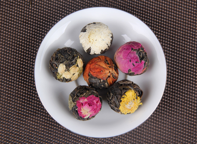Yunnan Raw Pu-erh Flower Tea Dragon Balls Gift Box Six Floral Flavors 144g specifications