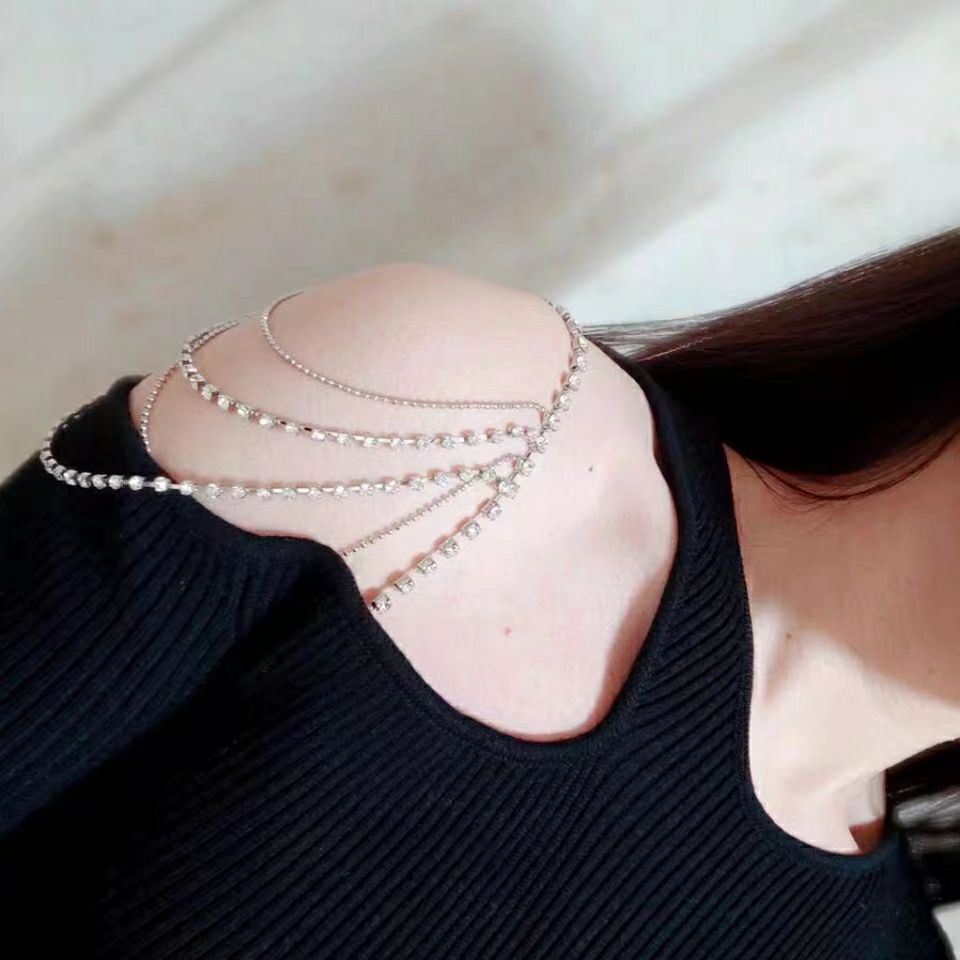 Cross-border accesorios de vestir populares elegante nupcial boda rhinestone Cadena de hombro Europa y América multi-capa de la correa de la cadena de hombro accesorios al por mayor