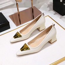 1235-K55 Retro Style Fashion Coarse Heel Middle Heel Shallow Mouth Pointed Metal Decorative Single Shoe Professional OL Commuter Women's Shoes