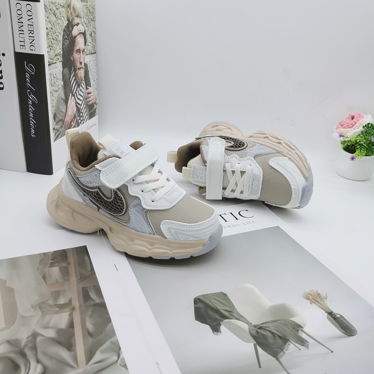 Otoño nuevo 2025 zapatos de cuero para niños y niñas zapatos deportivos para bebés zapatos de correr para niños y niñas