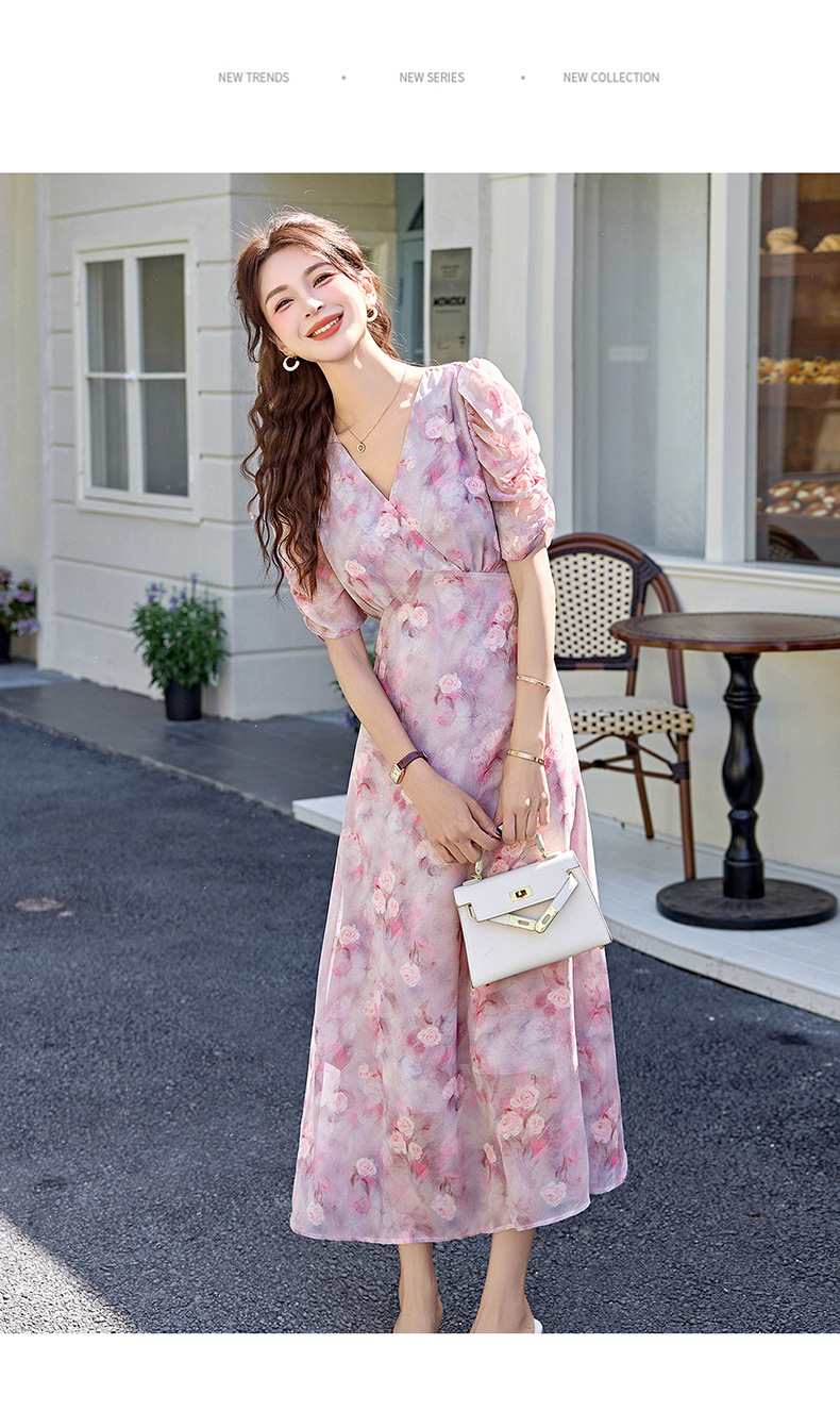 Đầm maxi nữ thắt eo in hoa phong cách mềm mại mùa hè 2025 ME5631 — hoa xanh, hoa hồng tím chi tiết 17