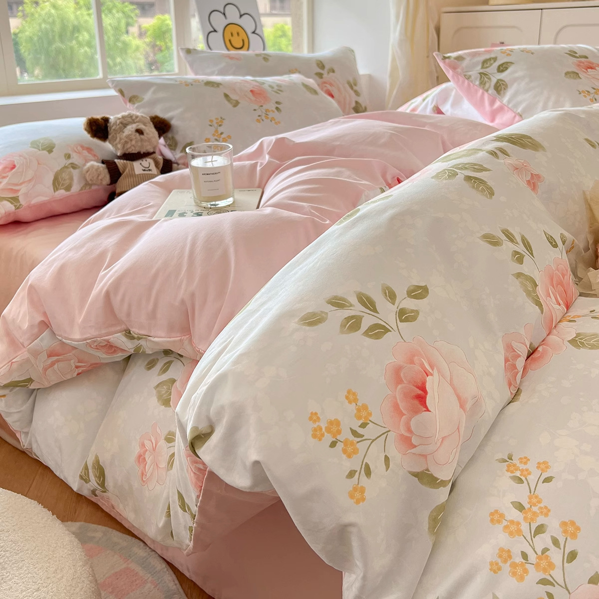 Juego de cuatro piezas de algodón puro, ropa de cama de algodón 100% estilo nuevo 2026, funda nórdica floral fresca, sábana, juego de tres piezas para dormitorio, sábana ajustable.