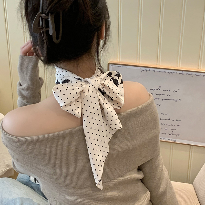 Bufandas de seda para mujeres nuevo estilo retro literatura y arte coreano largo punto de onda bufandas de seda cuello atado cabello de alta calidad bufandas de seda al por mayor