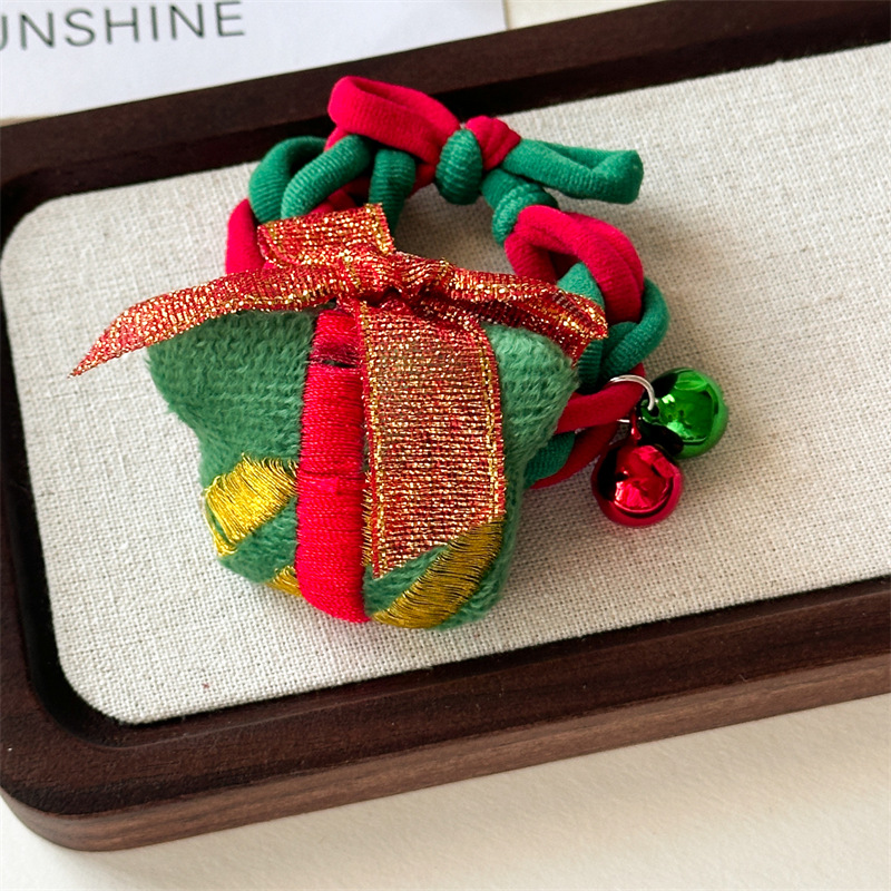20g Weight Hair Tie Hair Accessories Type 1 Piece Quantity Holiday, Festival Occasion Flannel Material Christmas Festival Christmas Tree, Santa Claus, Elk Pattern Women's Gender Cute Style Christmas Cute Women's Christmas Tree Santa Claus Elk Flannel Hair Tie 11