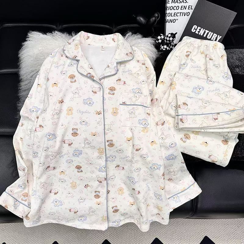 Pijamas de terciopelo al por mayor transfronterizos de mujeres otoño y invierno nuevos japoneses lindos dibujos animados manga larga conjunto grueso ropa cálida para el hogar